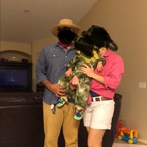 Jurassic park couple’s costume